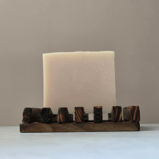 Tobacco and Bay Leaf
